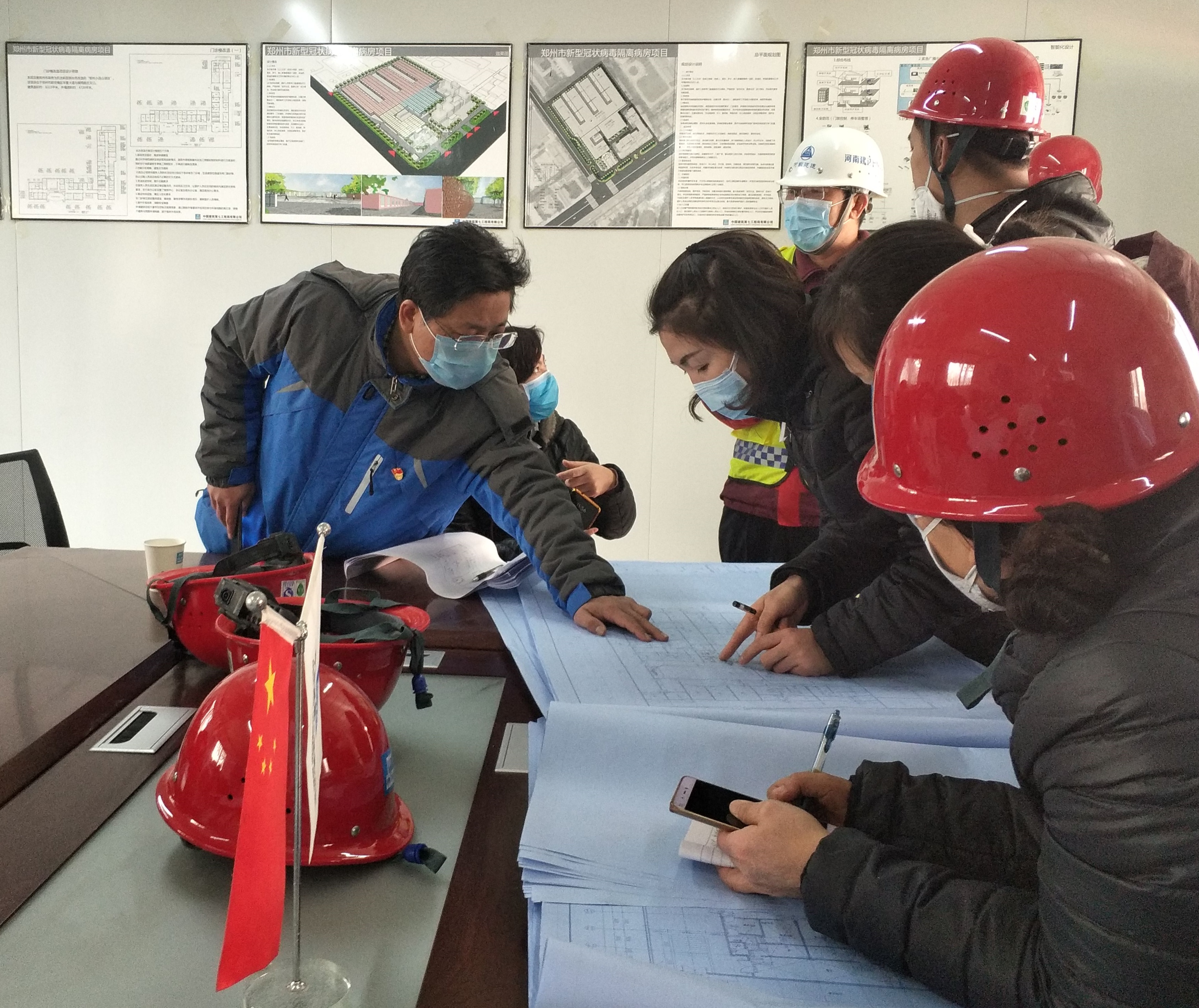 岐伯山医院建设现场2.jpg 岐伯山医院建设现场2.jpg